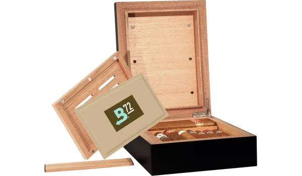 BigSmoke Humidor Mini Black incl. Boveda pack 72%